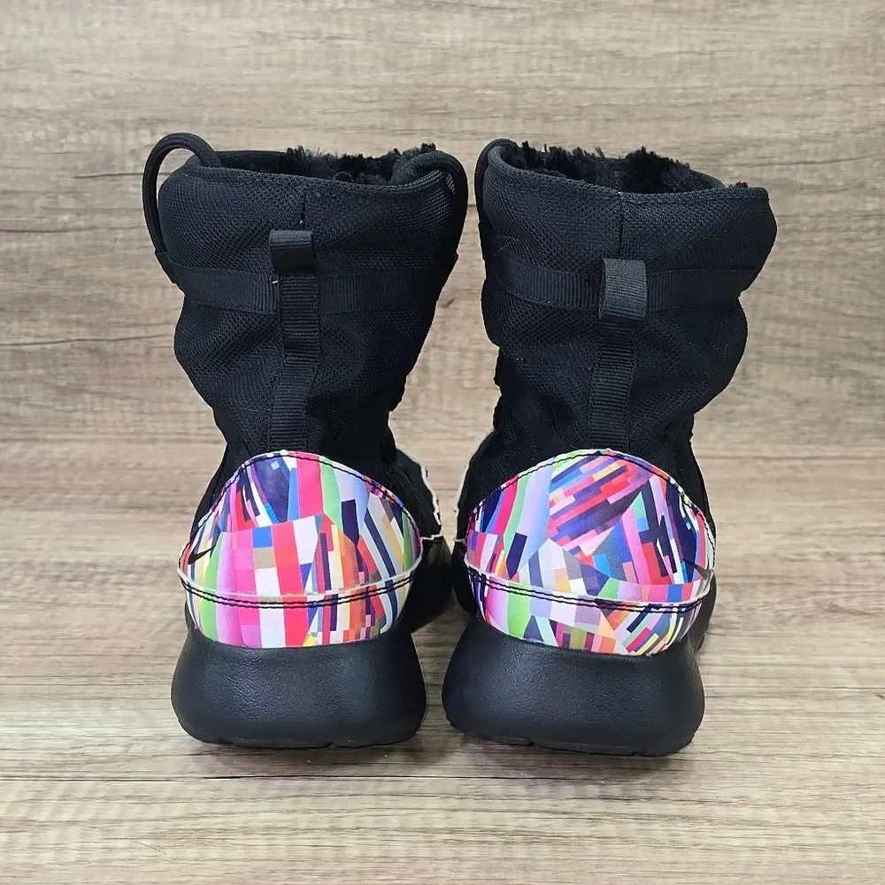 Nike Roshe One High Print GS Youth Size 5.5Y Women's Size 7 Black Lined Boots